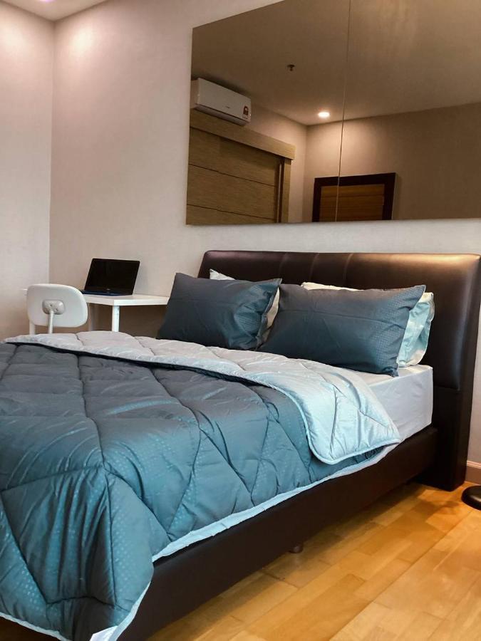 Backpackers Cozy Apartment Kl Sentral Куала-Лумпур Экстерьер фото