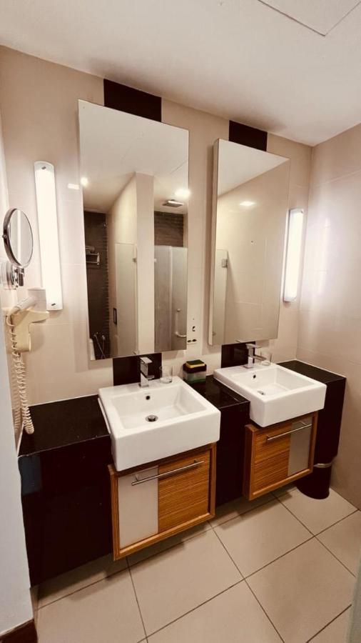 Backpackers Cozy Apartment Kl Sentral Куала-Лумпур Экстерьер фото