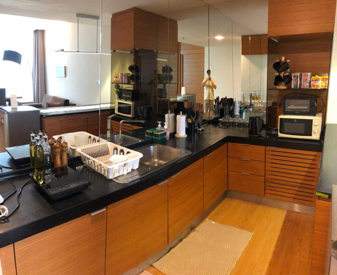 Backpackers Cozy Apartment Kl Sentral Куала-Лумпур Экстерьер фото