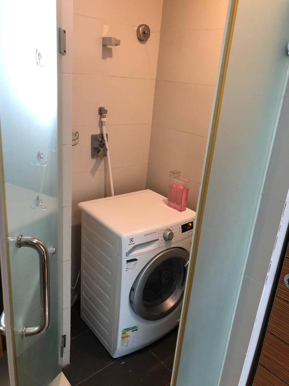 Backpackers Cozy Apartment Kl Sentral Куала-Лумпур Экстерьер фото